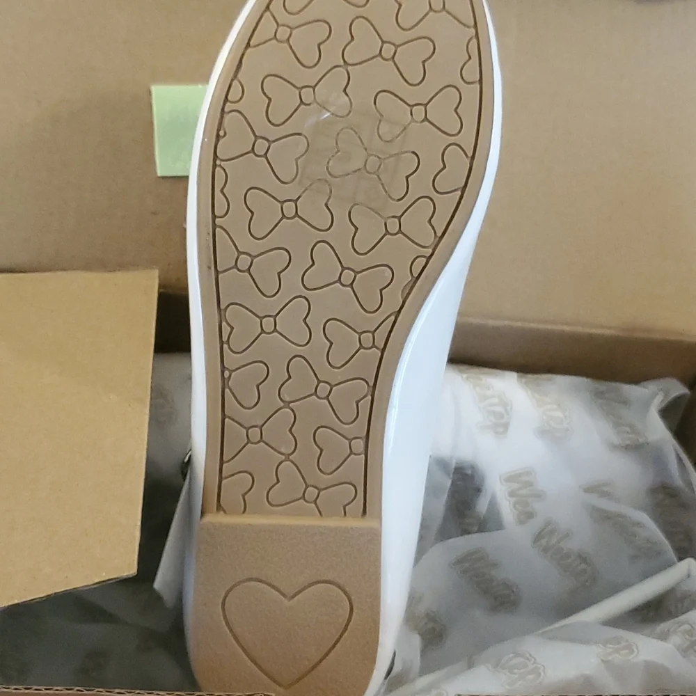Girls criss cross ballet flats - Picture 7 of 8